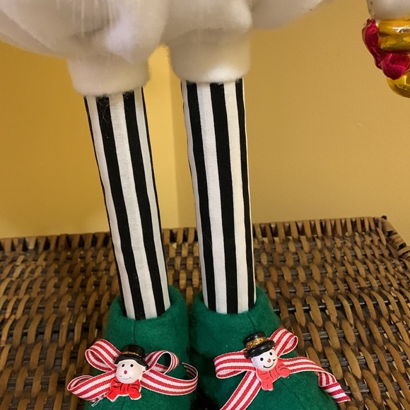 Scandinavian Standing Snowman Gnome - Picture 4 of 10